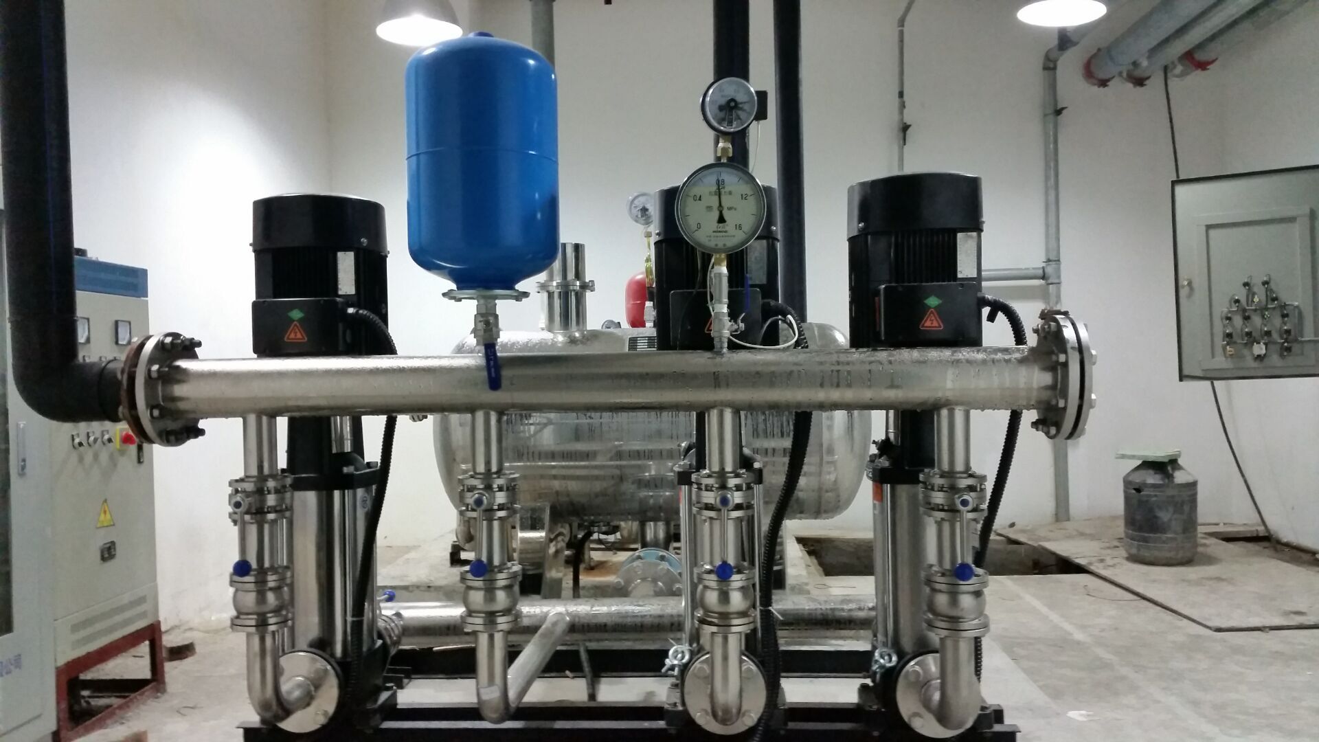 ע�����x�ı�С�����\(y��n)�D(zhu��n)��Σ��